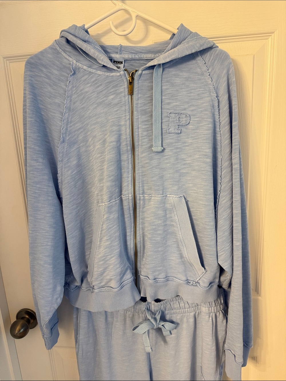 VS PINK SWEATSUIT SET includes full zip hooded top size XL, bottoms size Large - Picture 2 of 9